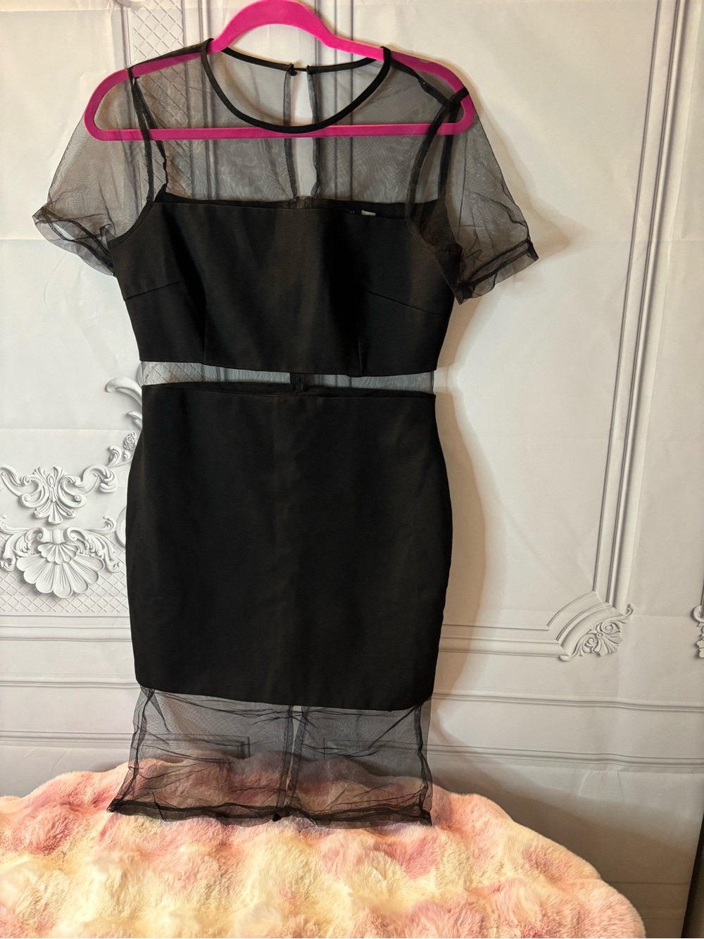NWOT Lulu’s Black Mesh Short Sleeve Bodycom Midi Dres, Size Large